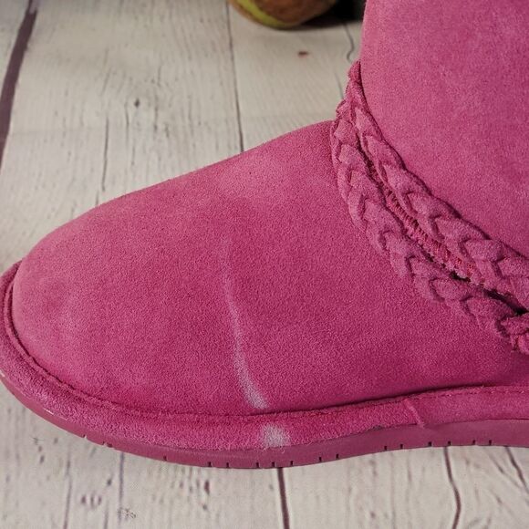 BEARPAW Girl's Adele Low Top Suede Boots - Picture 7 of 9